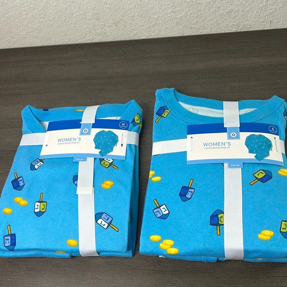 Target Hannukah Pajamas Women's - Picture 2 of 8